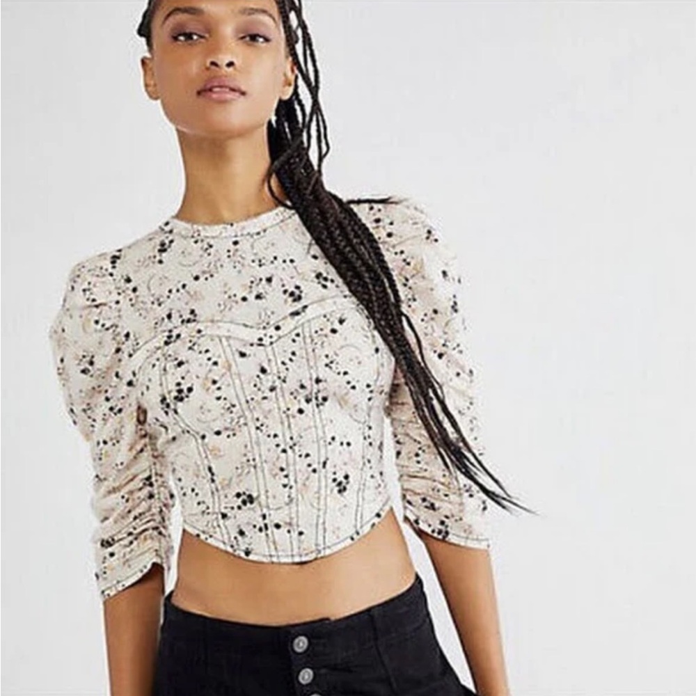 FREE PEOPLE CORSET STYLE PUFF SLEEVE FLORAL OPEN BACK TOP, BEIGE